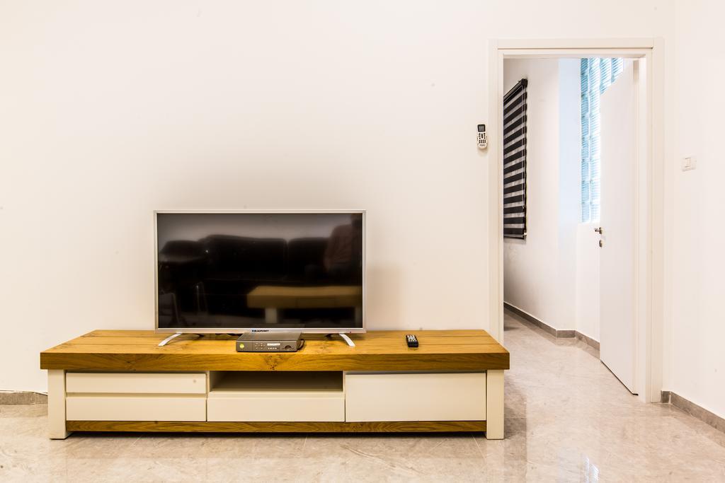 Sunset Beach Apartments Tel Aviv Exterior photo